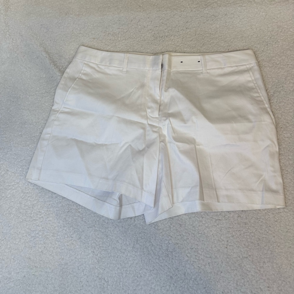 Attention white soho shorts 12